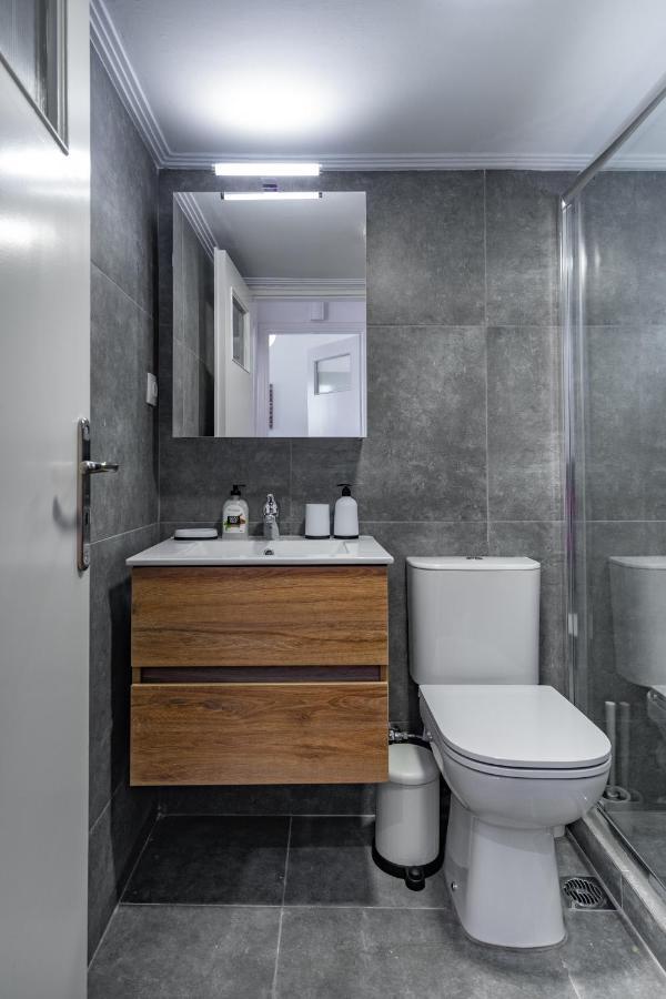 Newly Renovated 2Br Apt! Apartment Athens Exterior photo